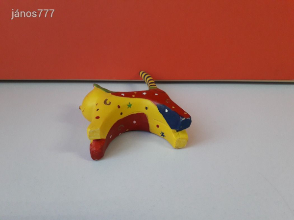 CICA kabala figura 17 cm-es színes macska figura fa dísztárgy !! EXTRA !!!