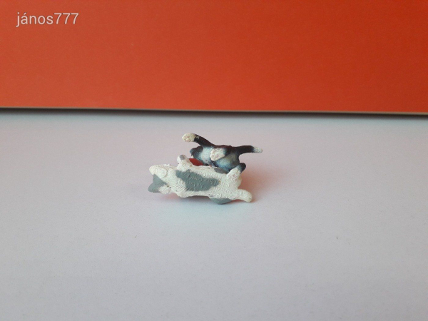 Eredeti Schleich macska cica 2 kiscica állatfigura ! 5,5x4cm ! 2012-es kiadás !! Schleich 13724