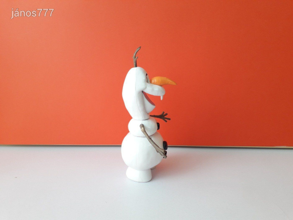 Eredeti Disney Jégvarázs mese szereplő Olaf hóember !! Extra !! 22cm