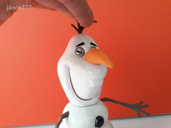 Eredeti Disney Jégvarázs mese szereplő Olaf hóember !! Extra !! 22cm