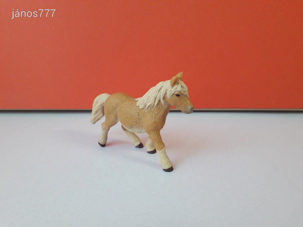Eredeti Schleich McDonalds póniló állatfigura ! 9,5x7cm !! 2019-es kiadás !!