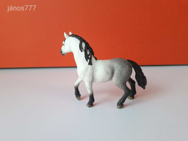Eredeti Schleich ló Andalúziai csődör állatfigura ! 13,5x11cm ! 2016-os kiadás ! Schleich 13821