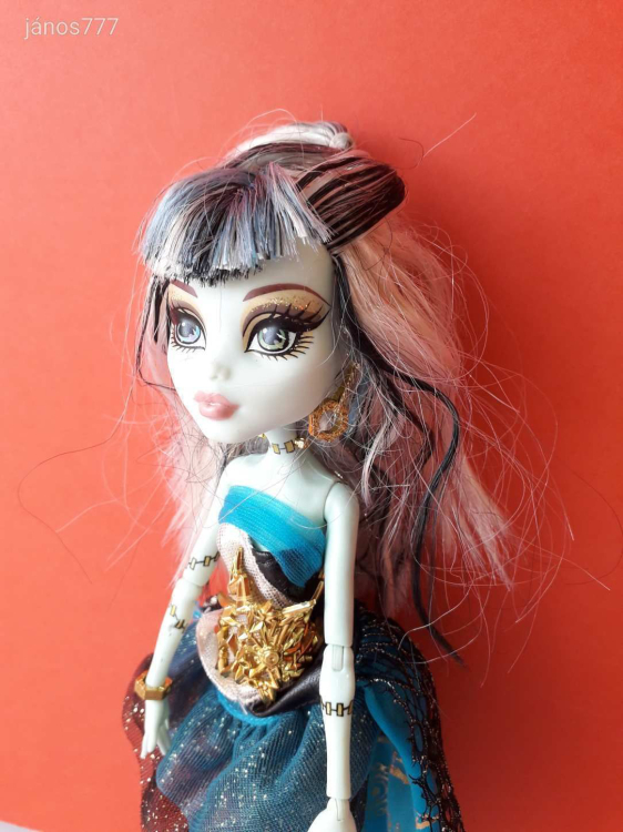 Eredeti Mattel Monster High baba 13 Wishes Frankie Stein játékbaba figura ! EXTRA