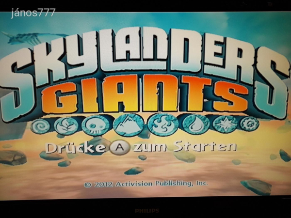 Eredeti Nintendo Wii  Skylanders GIANTS konzol játék csomag 10db figurával  !!