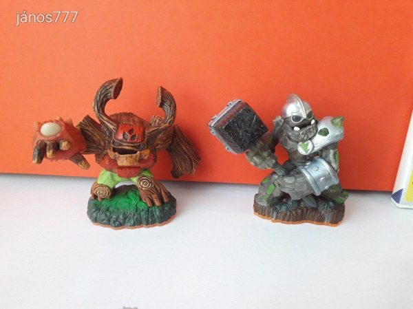 Eredeti Nintendo Wii  Skylanders GIANTS konzol játék csomag 10db figurával  !!