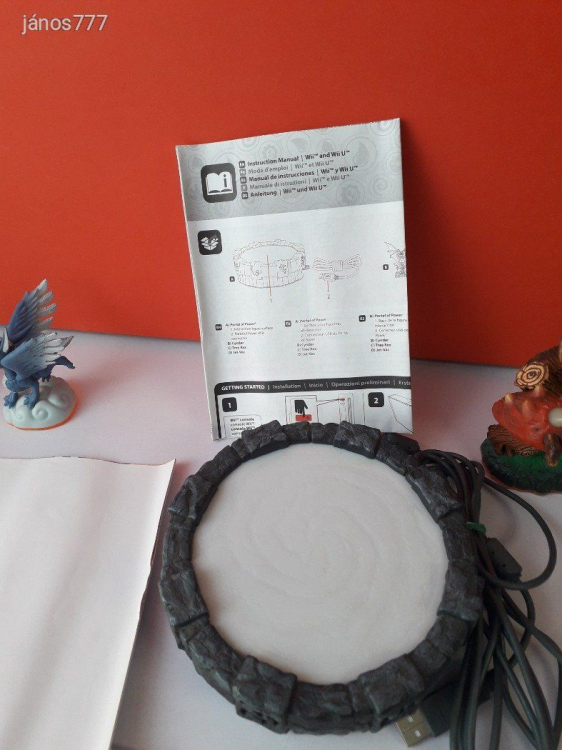 Eredeti Nintendo Wii  Skylanders GIANTS konzol játék csomag 10db figurával  !!