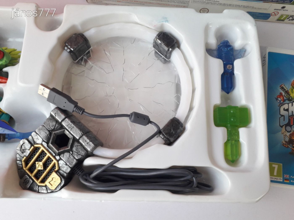 Eredeti Nintendo Wii  Skylanders TRAP TEAM konzol játék csomag  !! Dobozos