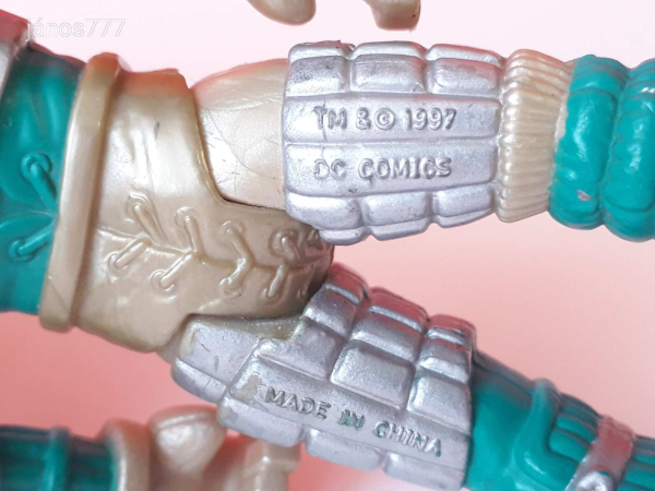 Eredeti Kenner 1997 DC BATMAN szereplő Mr. Freeze csatlósa Frostbite akciófigura ! 12cm