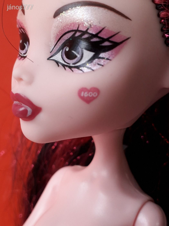 Eredeti Mattel Monster High baba Sweet 1600 Draculaura játékbaba figura ! EXTRA