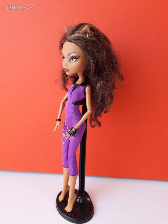Eredeti Mattel Monster High baba Clawdeen Wolf játékbaba figura !! EXTRA !!