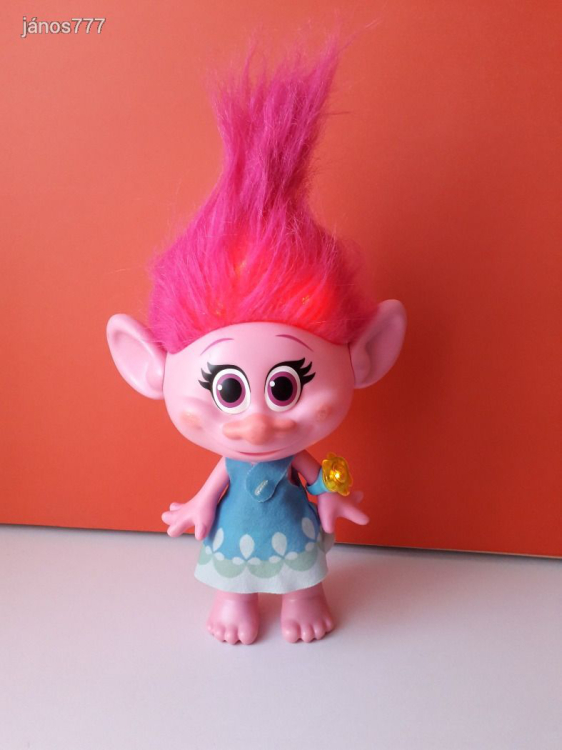 Eredeti Hasbro TROLLOK Troll kabala 37 cm-es interaktív figura ! Énekel - beszél - világít ! EXTRA !