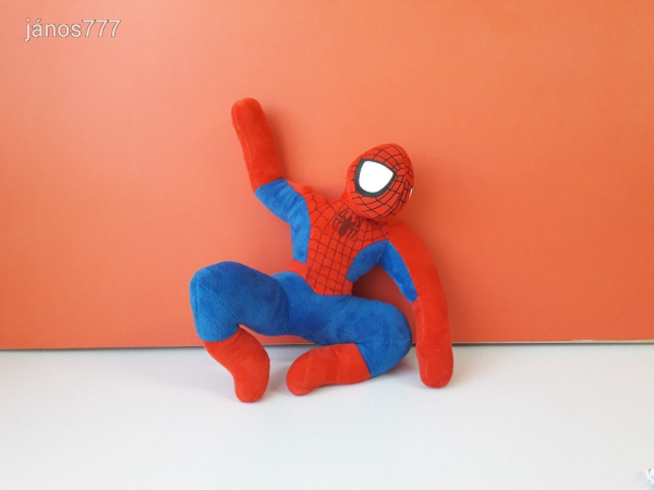 Marvel Avengers Bosszúállók PÓKEMBER Spiderman szuperhős plüss kabala figura 29 cm-es EXTRA