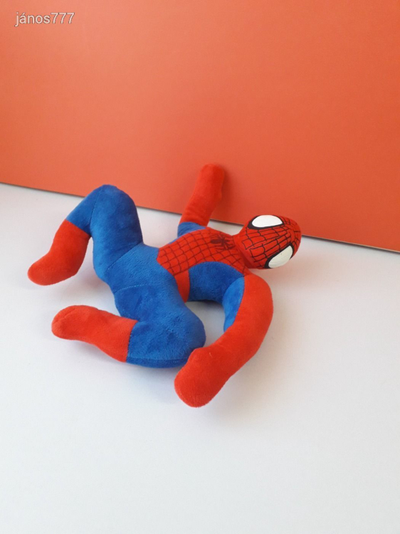 Marvel Avengers Bosszúállók PÓKEMBER Spiderman szuperhős plüss kabala figura 29 cm-es EXTRA