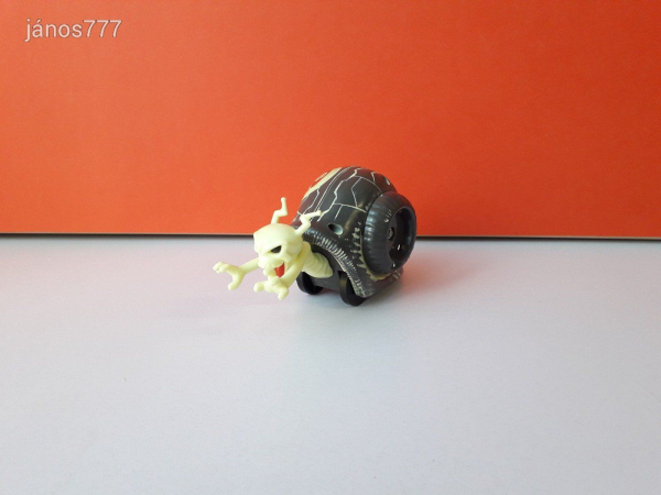 Eredeti Hasbro Turbo Snails Skexx Racing szellem csiga !! 14cm ! Turbó mese szereplő