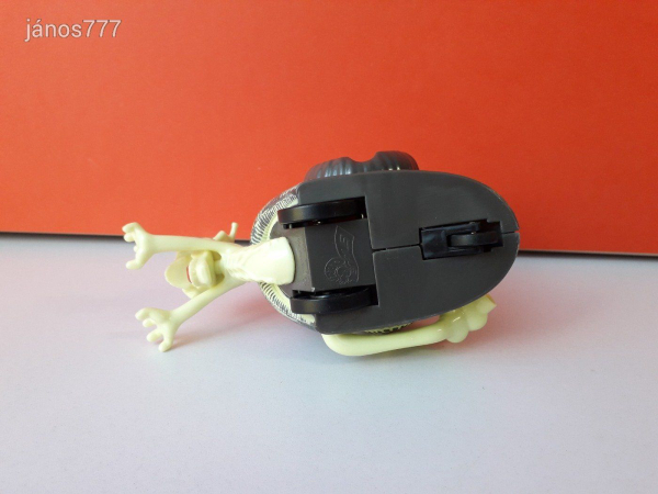 Eredeti Hasbro Turbo Snails Skexx Racing szellem csiga !! 14cm ! Turbó mese szereplő