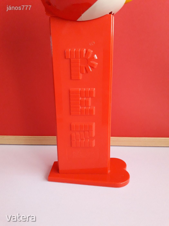 Eredeti PEZ ÓRIÁS Angry Birds Piros madár Pez adagoló tartó !! 30cm