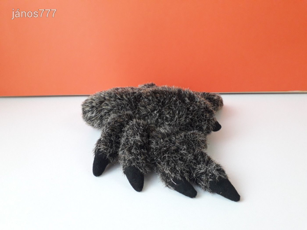 TARANTULA PÓK plüss 25 cm-es különleges kabala figura ! Madárpók - Óriáspók EXTRA !!! ÉLETHŰ !!!