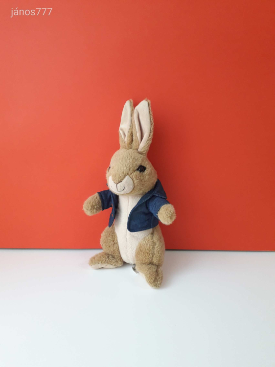 Eredeti Peter Rabbit Nyúl Péter mese szereplő plüss kabala 35 cm-es plüssfigura EXTRA