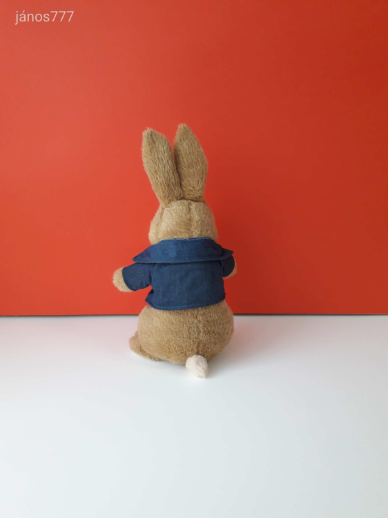 Eredeti Peter Rabbit Nyúl Péter mese szereplő plüss kabala 35 cm-es plüssfigura EXTRA
