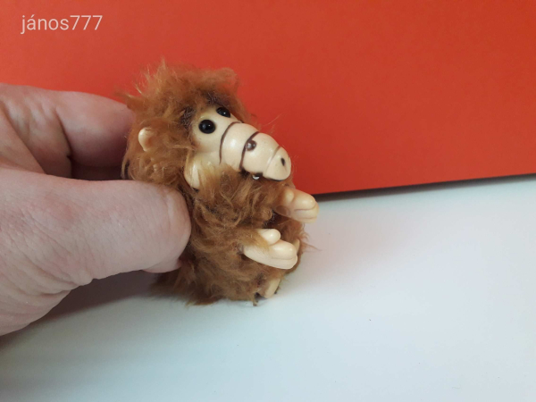 Alf az űrlény retro Alf Alien kabala figura 9 cm-es ! Csiptetős kezű ! EXTRA !!