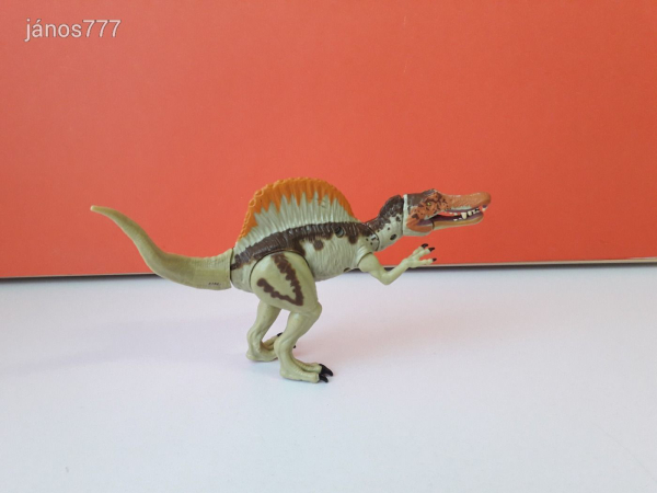 Eredeti Hasbro 2015 Jurassic World Bashers & Biters Spinosaurus dinoszaurusz !! 18cm