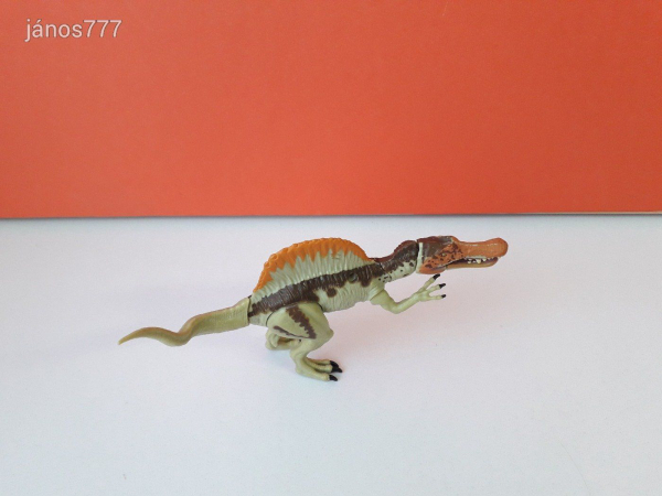 Eredeti Hasbro 2015 Jurassic World Bashers & Biters Spinosaurus dinoszaurusz !! 18cm