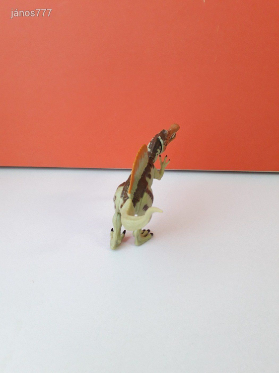 Eredeti Hasbro 2015 Jurassic World Bashers & Biters Spinosaurus dinoszaurusz !! 18cm