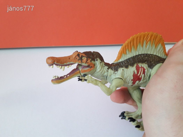 Eredeti Hasbro 2015 Jurassic World Bashers & Biters Spinosaurus dinoszaurusz !! 18cm