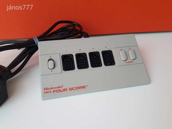 Eredeti Nintendo NES Four Score kar kontroller elosztó ! NESE-034