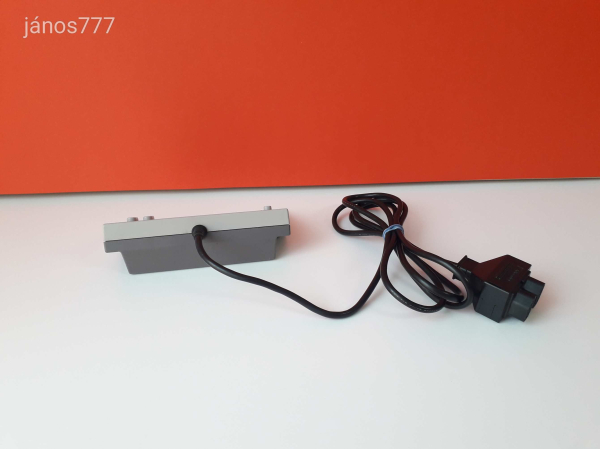 Eredeti Nintendo NES Four Score kar kontroller elosztó ! NESE-034