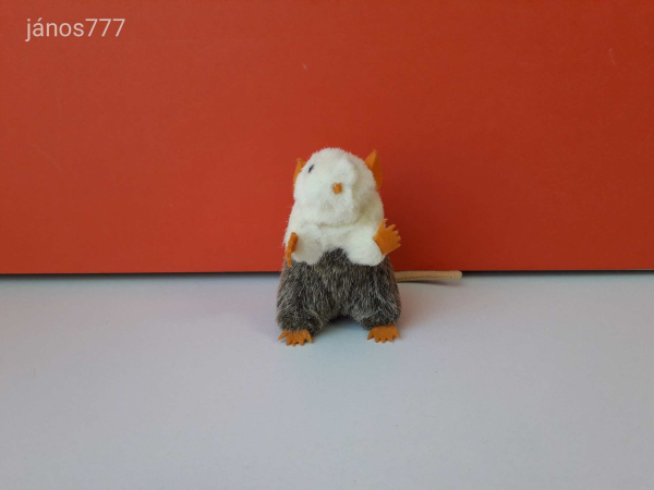 EGÉR plüss rágcsáló kabala figura 10 cm-es plüssfigura EXTRA !! ÉLETHŰ !!
