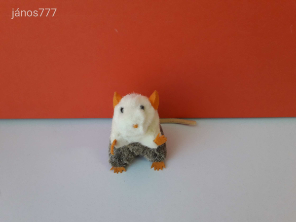 EGÉR plüss rágcsáló kabala figura 10 cm-es plüssfigura EXTRA !! ÉLETHŰ !!
