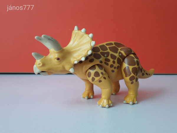 Eredeti Playmobil Triceratops állatfigura ! 22x10cm