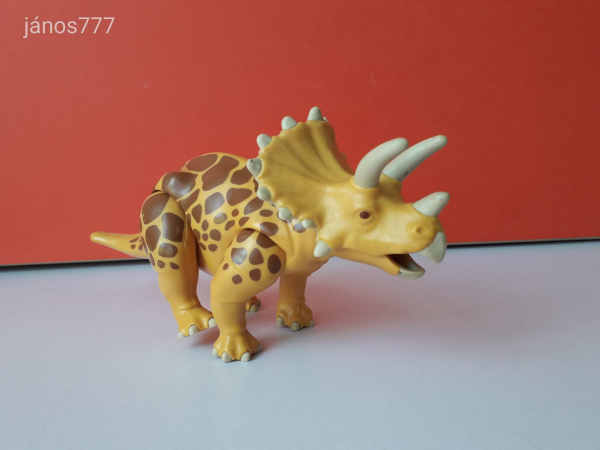 Eredeti Playmobil Triceratops állatfigura ! 22x10cm