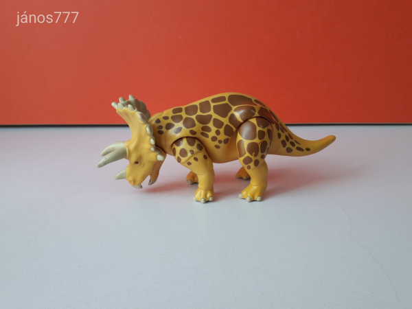 Eredeti Playmobil Triceratops állatfigura ! 22x10cm