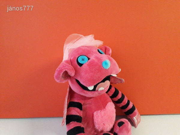 Eredeti THE MASKED SINGER - AZ ÁLARCOS ÉNEKES SZÖRNY plüss kabala figura 38 cm KÜLÖNLEGESSÉG EXTRA