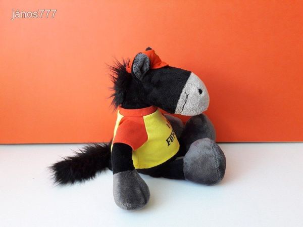 Eredeti NICI FERRARI LÓ plüss kabala figura ! 40 cm-es NICI Sports plüssfigura !!! EXTRA !!!
