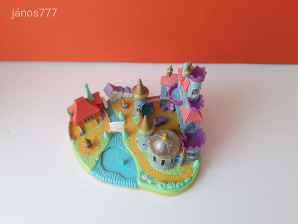 Bluebird 1997 Polly Pocket Disney Beauty and the Beast Szépség és a Szörnyeteg kastéy ház !!