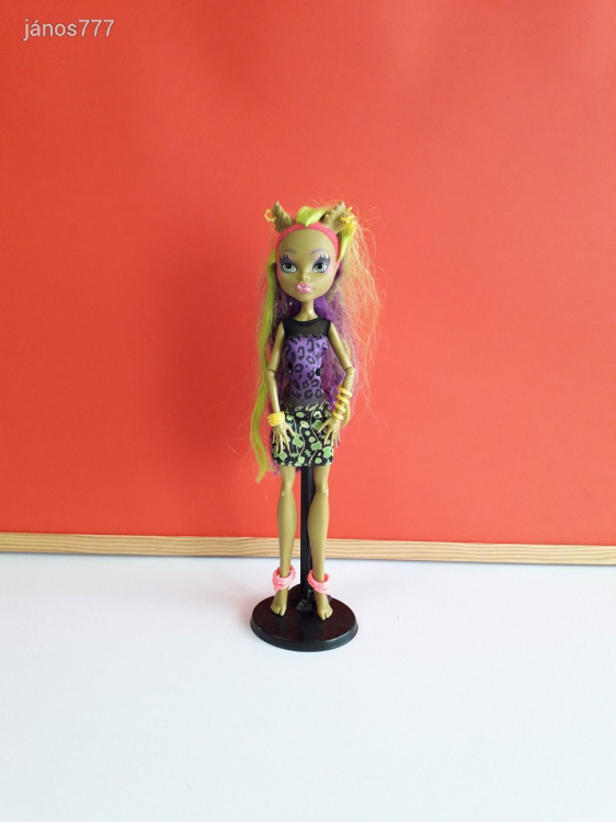 Eredeti Mattel Monster High baba CLAWVENUS !! 27 cm !! EXTRA !!