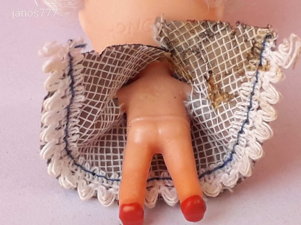 Eredeti Hong Kong baba vintage retro kabala figura 6 cm-es lány mini baba ! EXTRA !