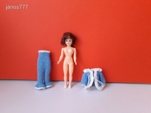Baba vintage retro kabala figura 20 cm-es pislogó lány játékbaba EXTRA