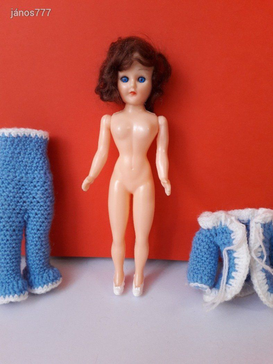 Baba vintage retro kabala figura 20 cm-es pislogó lány játékbaba EXTRA