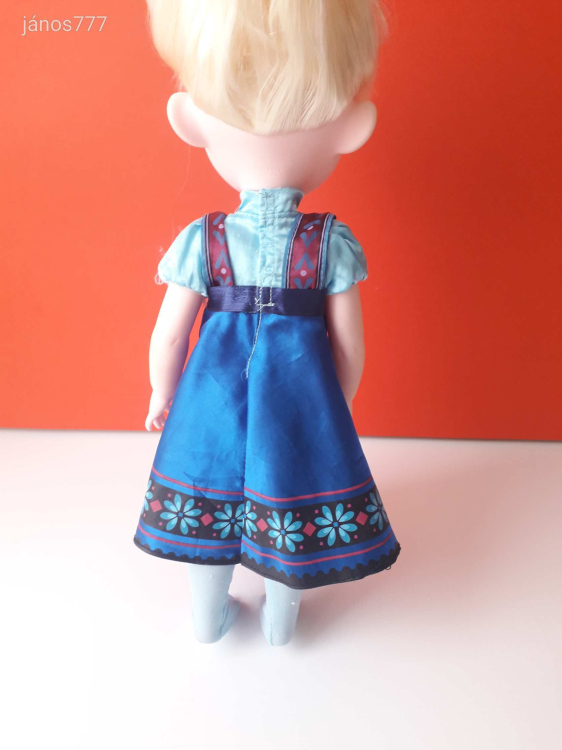 Eredeti Disney Princess Frozen Jégvarázs Elsa Elza hercegnő baba 39 cm-es hajasbaba !!