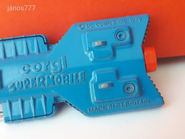 Eredeti Corgi Juniors Superman Supermobile fém jármű !! 1979-es kiadás !! 7cm