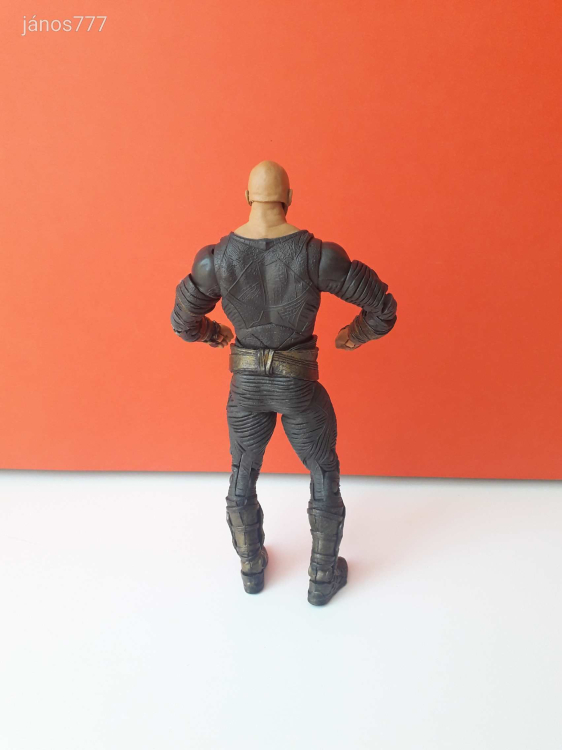 Eredeti DC Comics 2022 DC Multiverse Black Adam Dwayne Johnson akciófigura !! 18cm