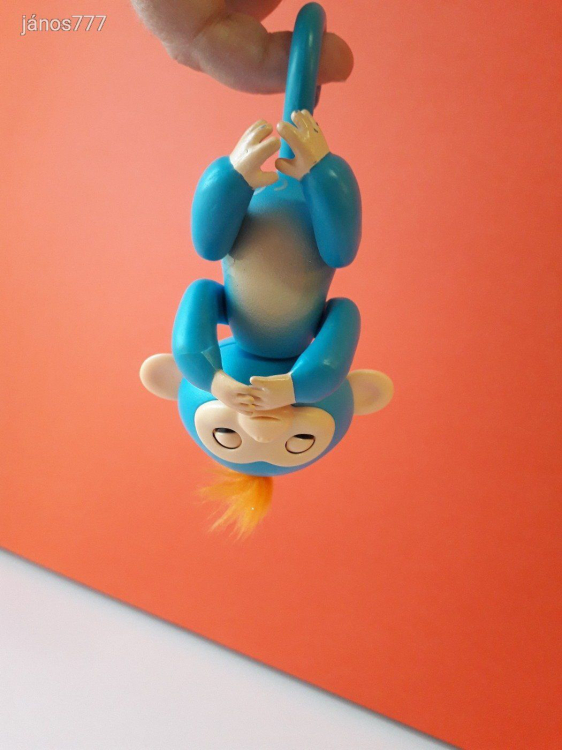Fingerlings MAJOM interaktív figura ! Hangot adó - mozgó maki figura !! EXTRA !