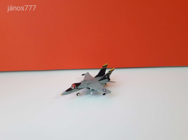 Eredeti Mattel Disney Planes Repcsik Echo vadászgép fém repülő !! 12cm