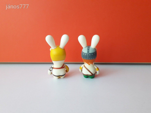 Erededi Ubisoft Raving Rabbids nyulacskák !! 2db együtt !! 7cm