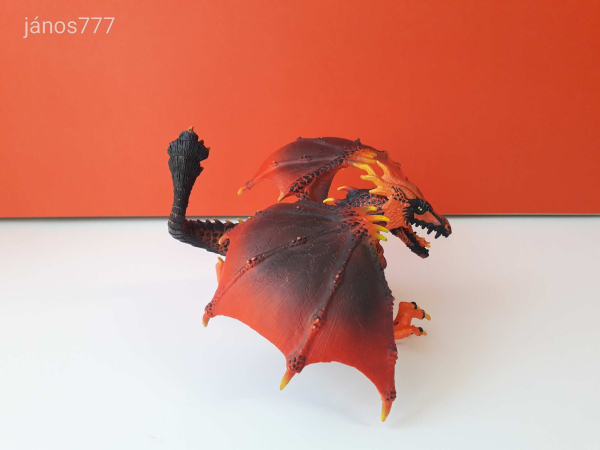 Eredeti Schleich Eldrador Lávasárkány fantasy figura !! 19x23cm ! 2017-es kiadás ! Schleich 70138