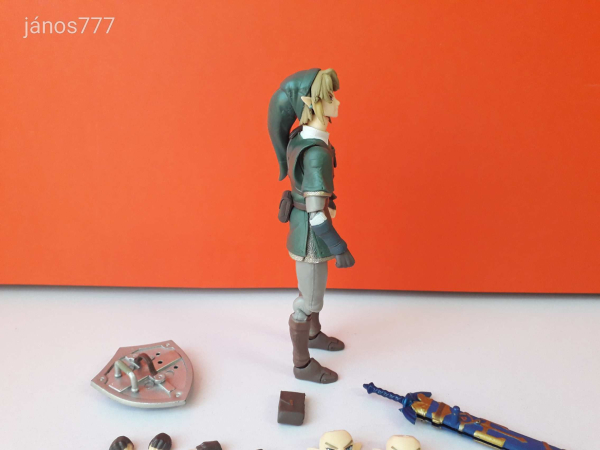 ZELDA Nintendo szereplő figura kiegészítőkkel !! EXTRA !!